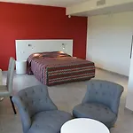 Hotell Restaurant Le Gardon - Pont Du Gard 3*
