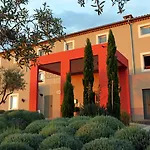 Restaurant Le Gardon - Pont Du Gard 3*