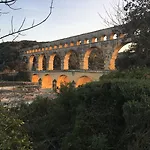 Restaurant Le Gardon - Pont Du Gard Collias