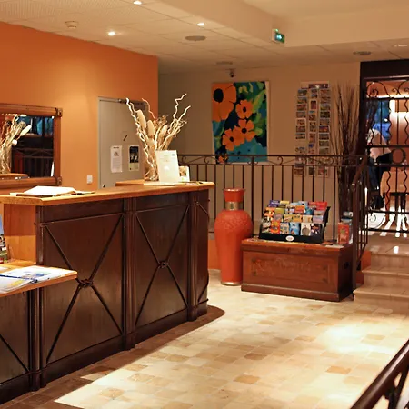 Restaurant Le Gardon - Pont Du Gard 3*