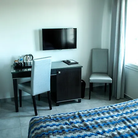 Restaurant Le Gardon - Pont Du Gard Hotel