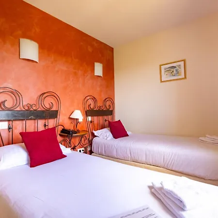 Restaurant Le Gardon - Pont Du Gard Collias