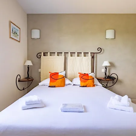 Restaurant Le Gardon - Pont Du Gard 3* 콜리아스