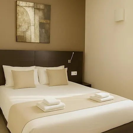 Ξενοδοχείο Restaurant Le Gardon - Pont Du Gard